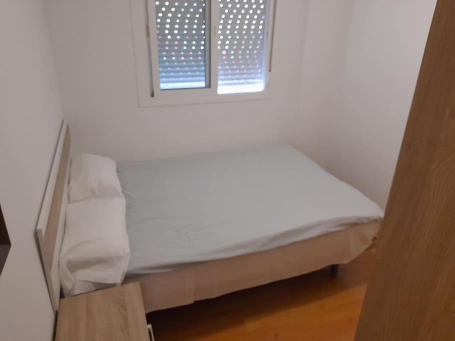 2F, Aire Acondic, 80M2, 2 Dormitorios, 4 Huespedes, Wifi Gratis La Línea de la Concepción Exterior foto